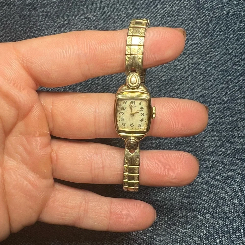 Vintage 40's-50's Elgins Gold Women's Watch